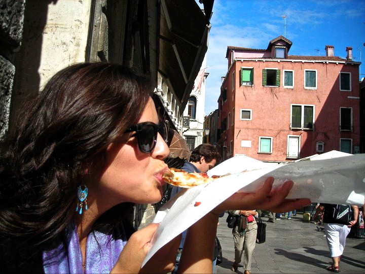 66008_1523916789316_2356081_n-2