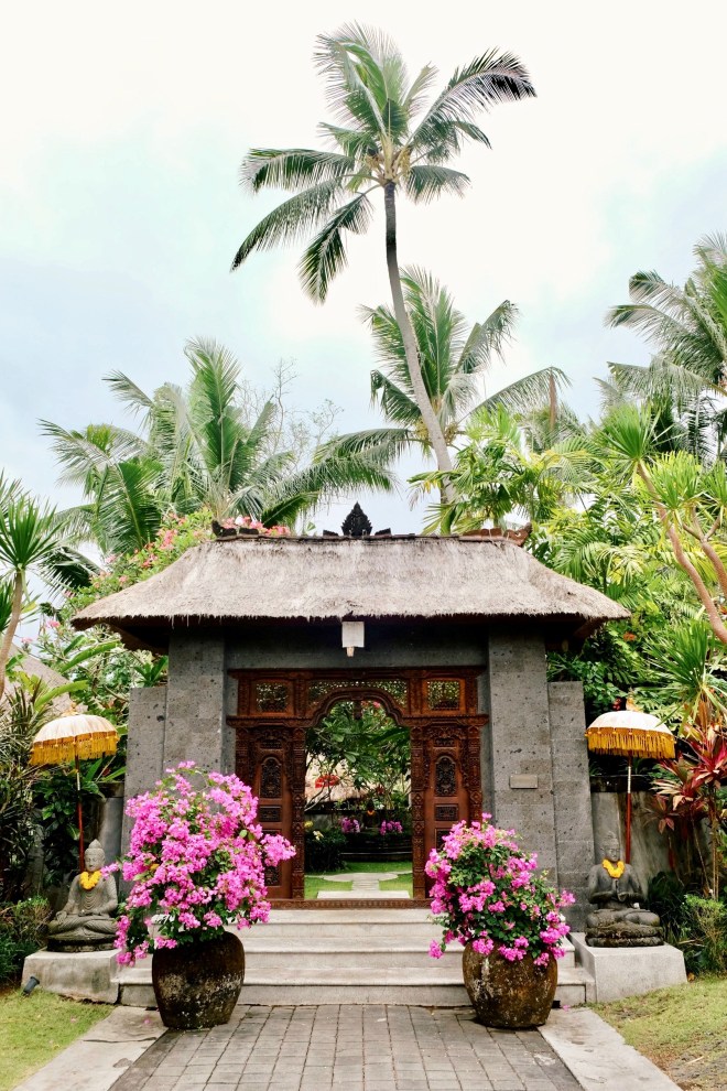 Have you ever heard of Ayurveda before? I traveled to the heart of Bali to experience this heavenly wellness Ayurvedic retreat.